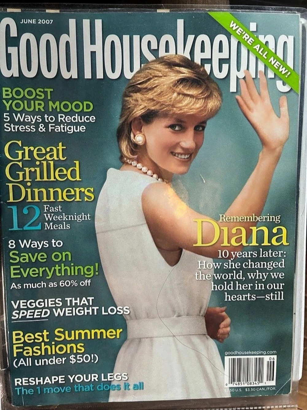 Good Housekeeping June 2002 Magazine Blue & White